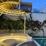 Vila 122B Palase Privat Pool